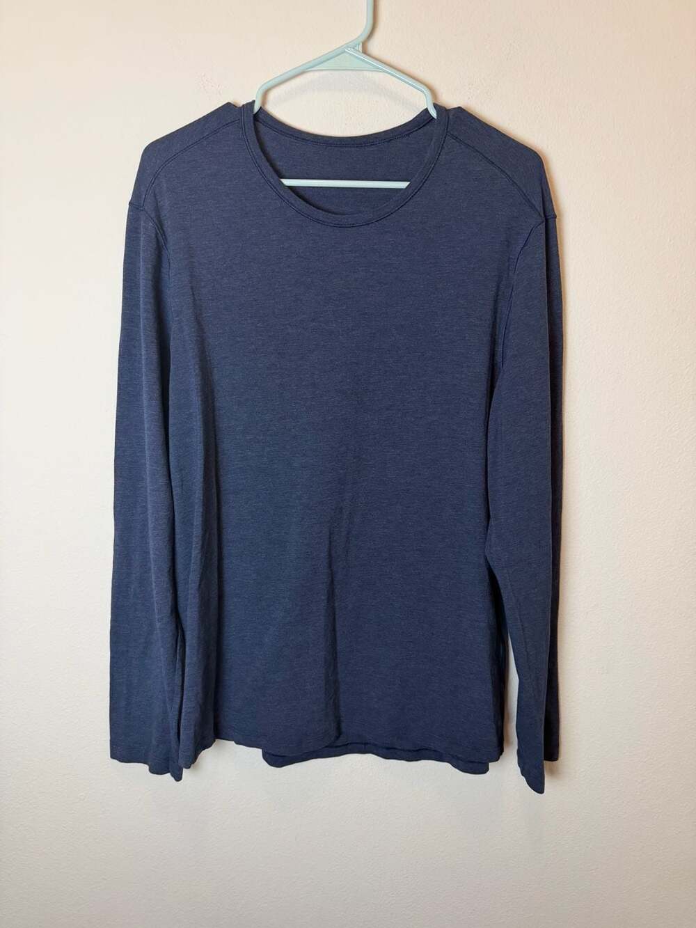 Lululemon Long Sleeve Crew Neck Shirt Blue Heather Athletic
